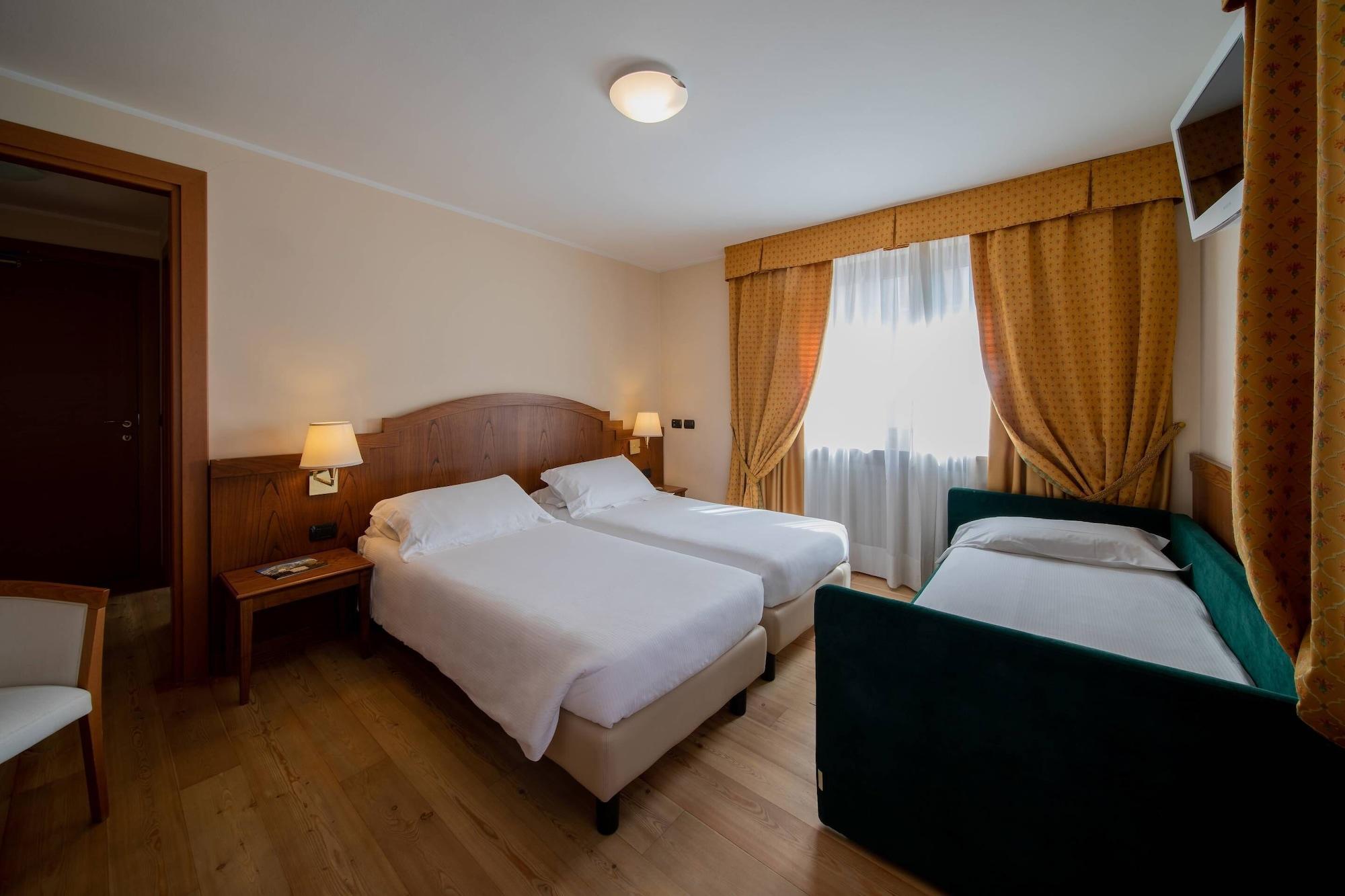 Cresta Et Duc Hotel Курмайор Екстериор снимка