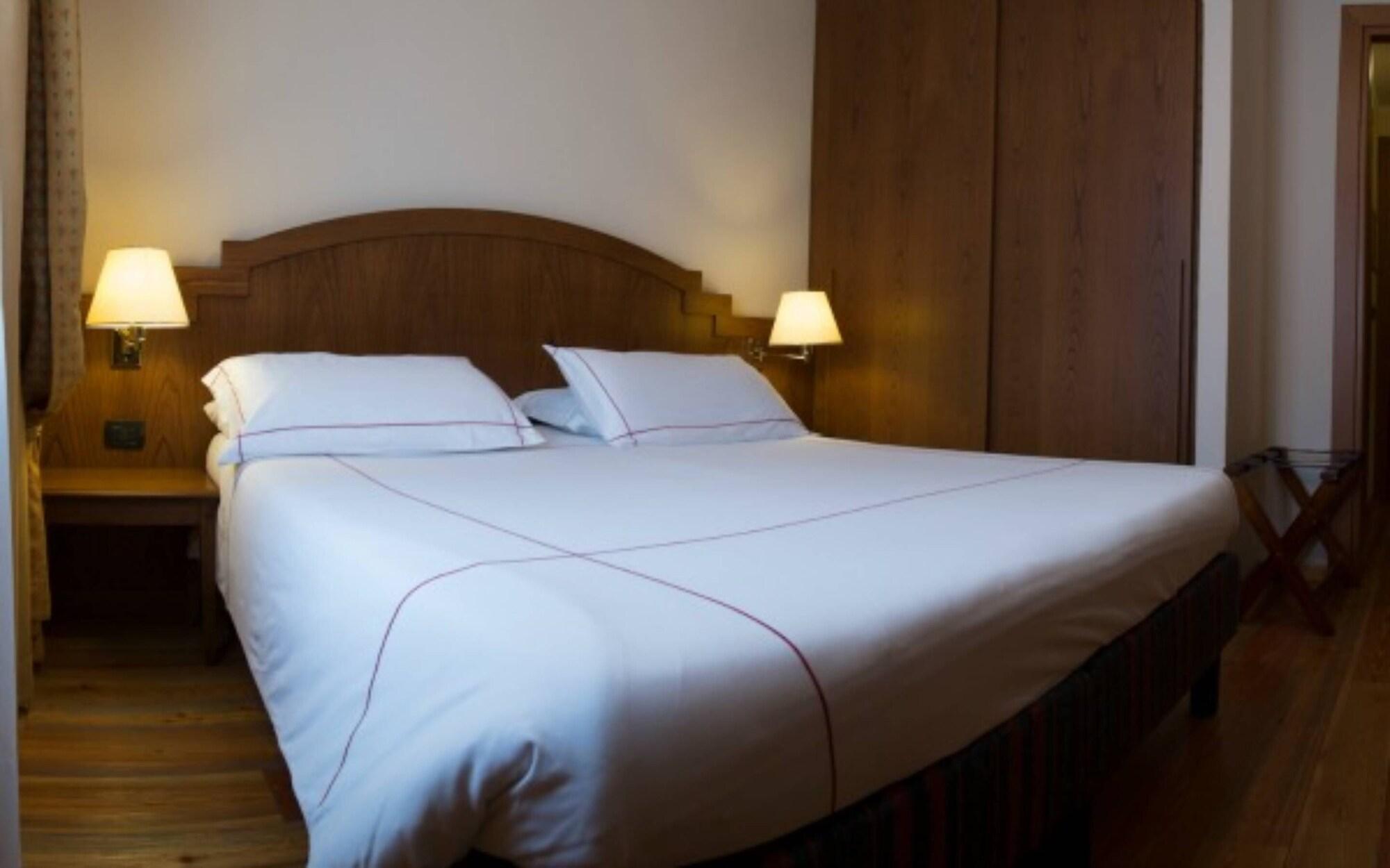 Cresta Et Duc Hotel Курмайор Екстериор снимка