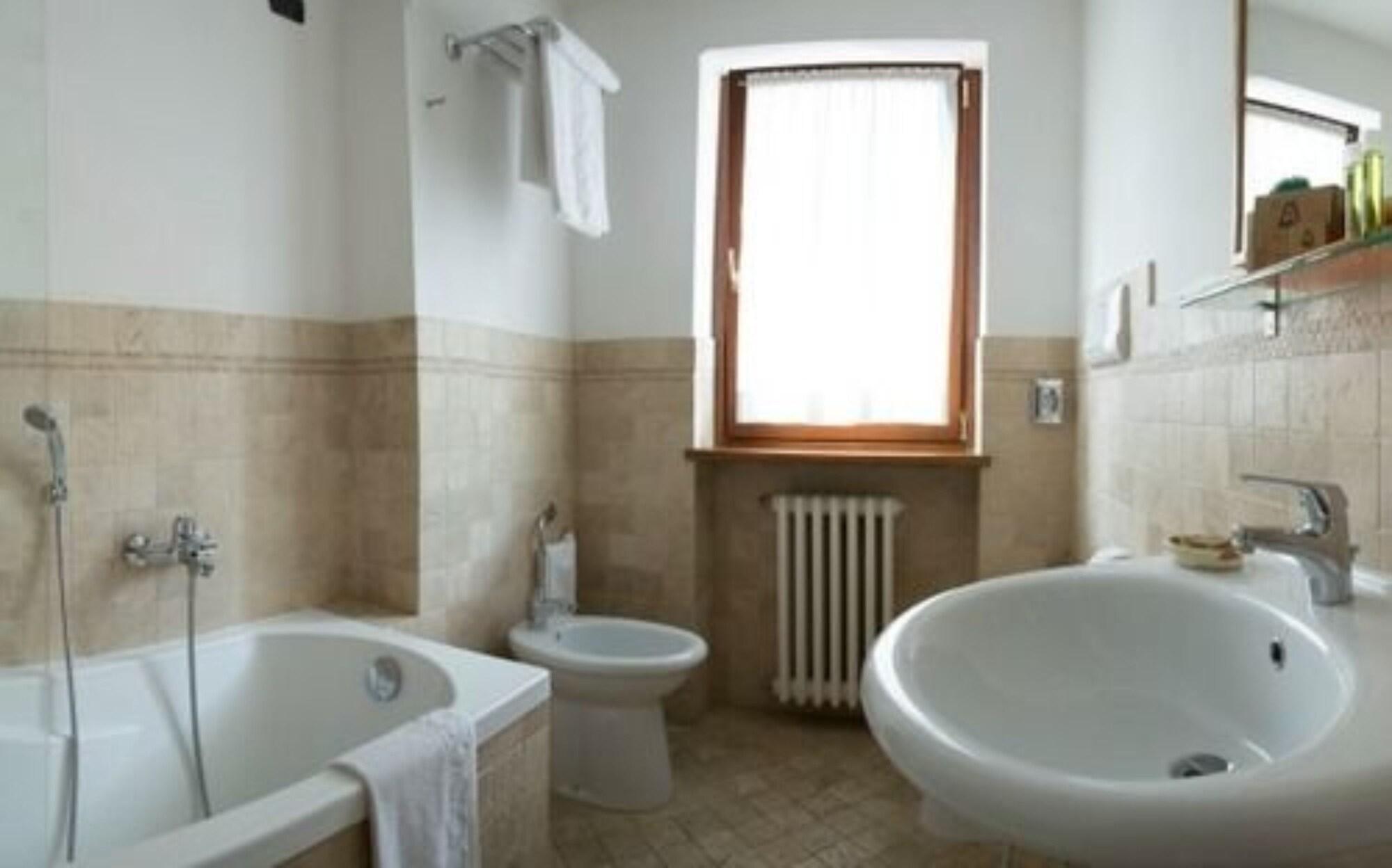Cresta Et Duc Hotel Курмайор Екстериор снимка