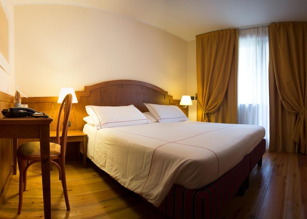Cresta Et Duc Hotel Курмайор Екстериор снимка