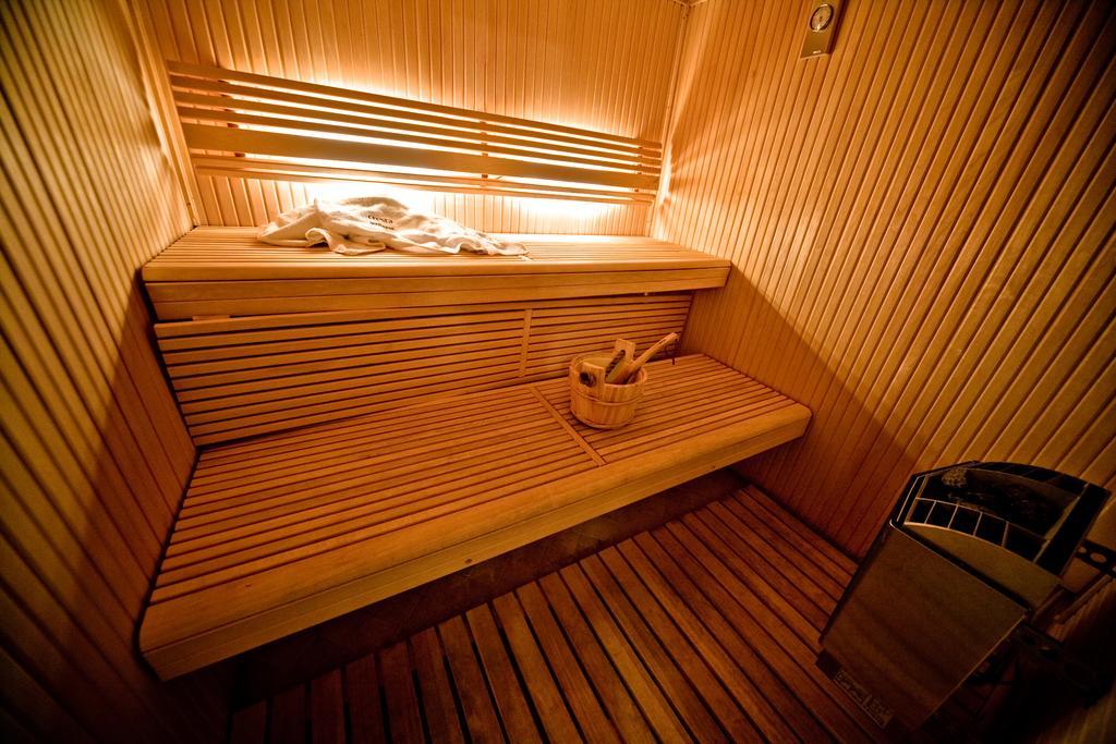 Cresta Et Duc Hotel Курмайор Екстериор снимка